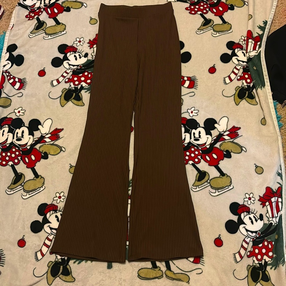 Brown flare leggings